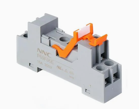Toma de relé compacta compacta de alta carga P69F05E